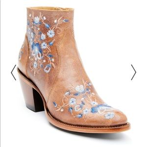 Shyanne Women's Cowgirl/Cowboy Booties